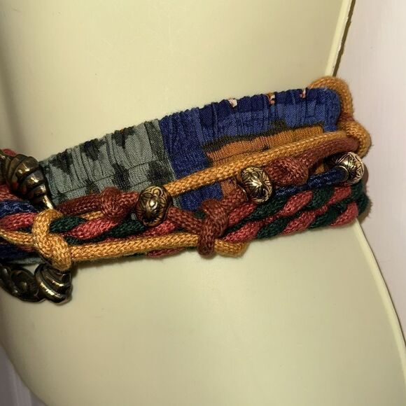 Vtg 80s/90s green, blue & gold layered statement belt with large brass buckle - Picture 3 of 7